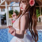 二佐Nisa《碧蓝航线 鲟泳装》写真图集 9P｜在线预览与图包下载