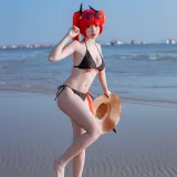 二佐Nisa《碧蓝航线 火奴鲁鲁泳装》写真图集 20P｜在线预览与图包下载