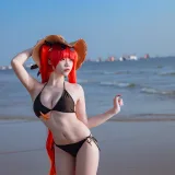 二佐Nisa《碧蓝航线 火奴鲁鲁泳装》写真图集 20P｜在线预览与图包下载