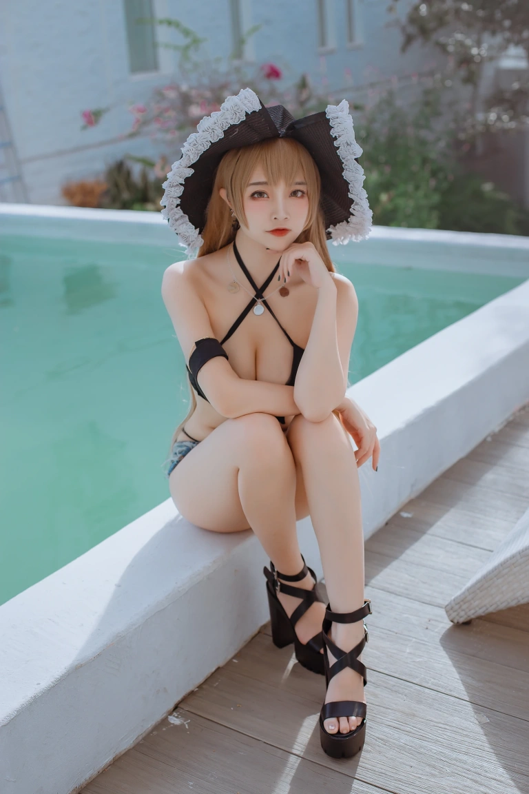 二佐Nisa《碧蓝航线 让巴尔泳装》写真图集 20P｜在线预览与图包下载