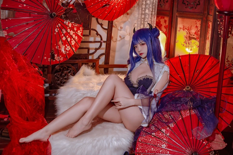 二佐Nisa《碧蓝航线 伊吹旗袍》写真图集 29P｜在线预览与图包下载