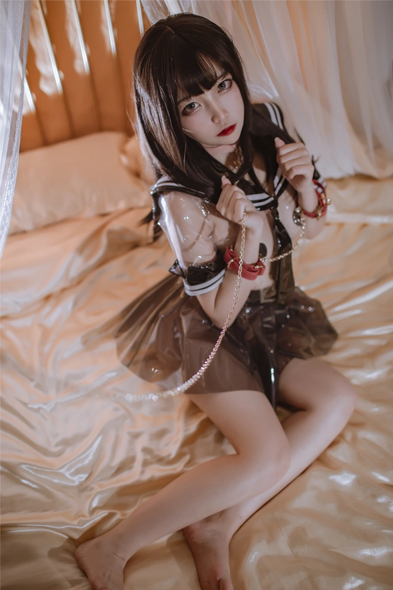 二佐Nisa《私房透明JK》写真图集 40P｜在线预览与图包下载