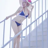 二佐Nisa《碧蓝 塔尔图泳装》写真图集 23P｜在线预览与图包下载