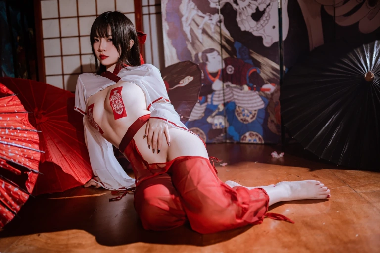 二佐Nisa《私房巫女》写真图集 37P｜在线预览与图包下载