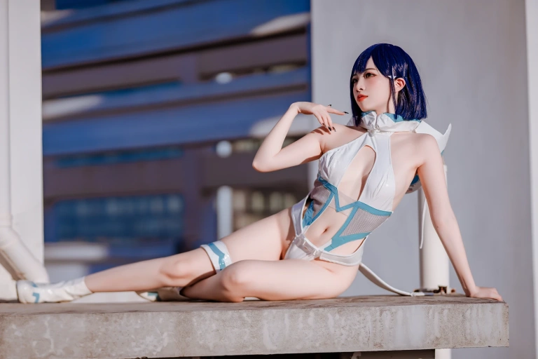二佐Nisa《战斗服》写真图集 18P｜在线预览与图包下载