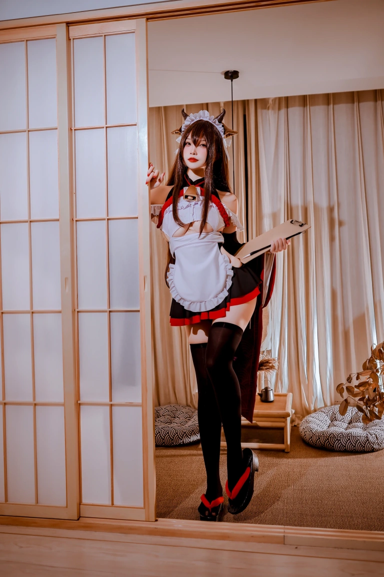 二佐Nisa《碧蓝樫野女仆》写真图集 33P｜在线预览与图包下载