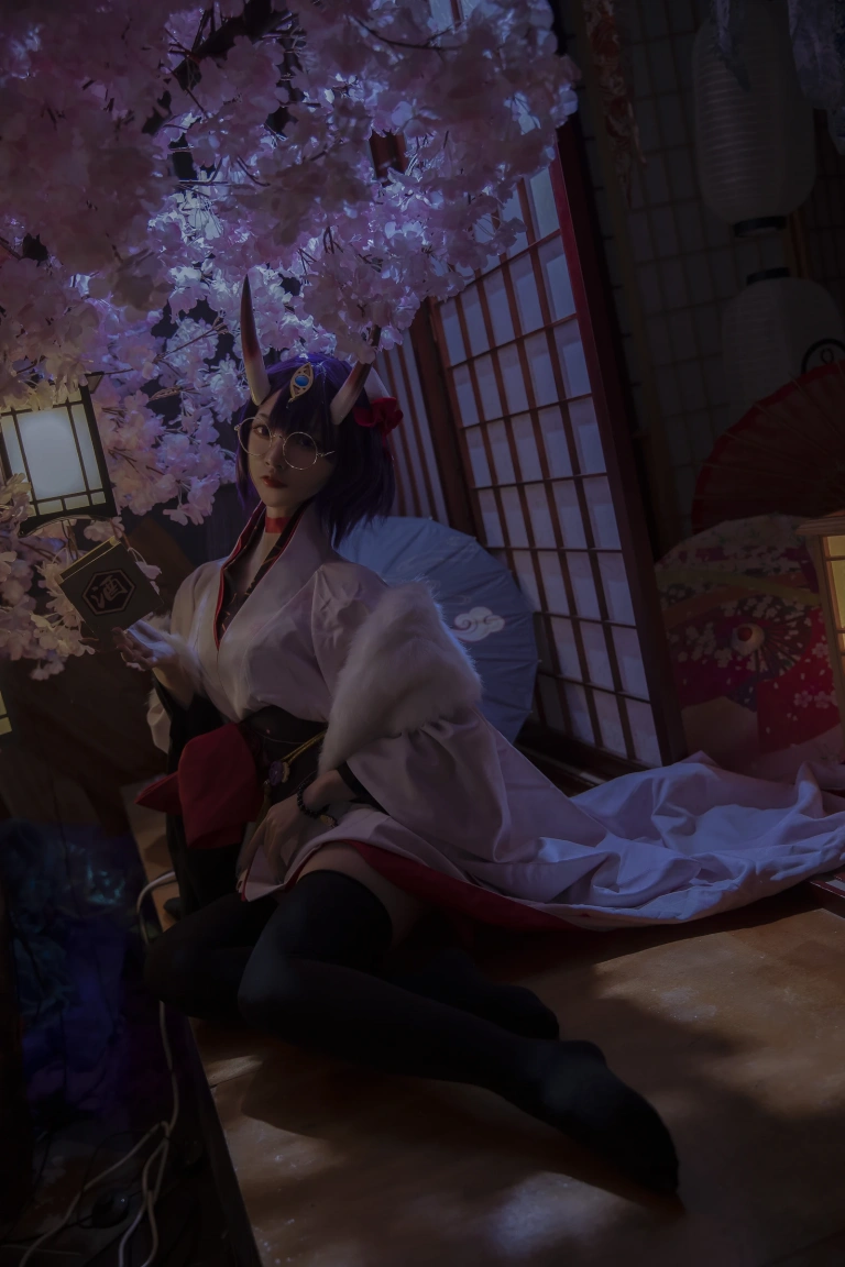二佐Nisa《FATE酒吞冬祭》写真图集 15P｜在线预览与图包下载