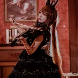 二佐Nisa《明日方舟阿米娅音乐会》写真图集 15P｜在线预览与图包下载