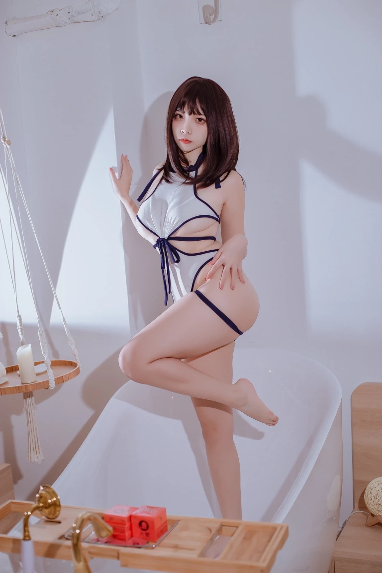 二佐Nisa《私房大象竞泳》写真图集 20P｜在线预览与图包下载
