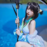 二佐Nisa《泰拉夏日纪事 明日方舟 羽毛笔泳装》写真图集 25P｜在线预览与图包下载