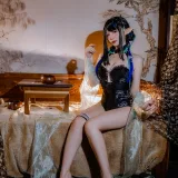二佐Nisa《泰拉夏日纪事 明日方舟 夜半泳装》写真图集 32P｜在线预览与图包下载