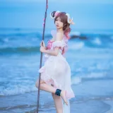 二佐Nisa《泰拉夏日纪事 明日方舟 艾雅法拉泳装》写真图集 34P｜在线预览与图包下载