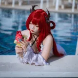 二佐Nisa《泰拉夏日纪事 明日方舟 史尔特尔泳装》写真图集 40P｜在线预览与图包下载