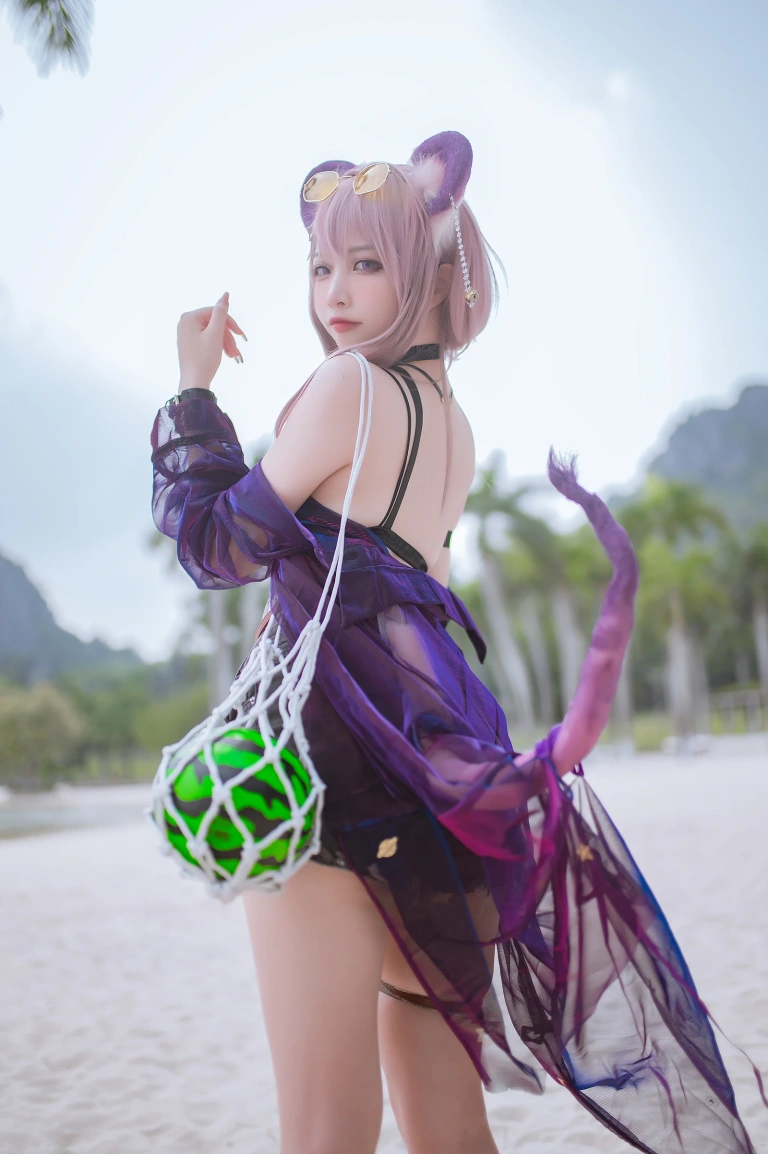 二佐Nisa《泰拉夏日纪事 明日方舟 佐佐林雨霞》写真图集 45P｜在线预览与图包下载