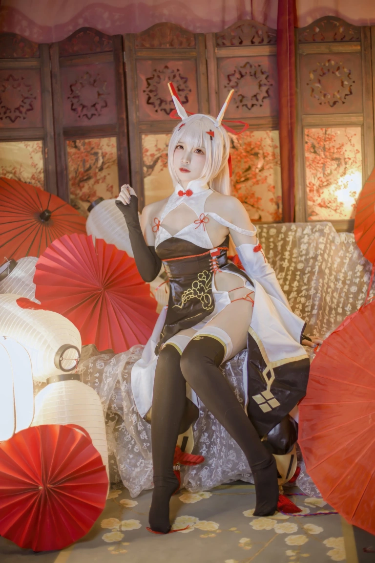 二佐Nisa《碧蓝航线 绫波新春旗袍》写真图集 27P｜在线预览与图包下载