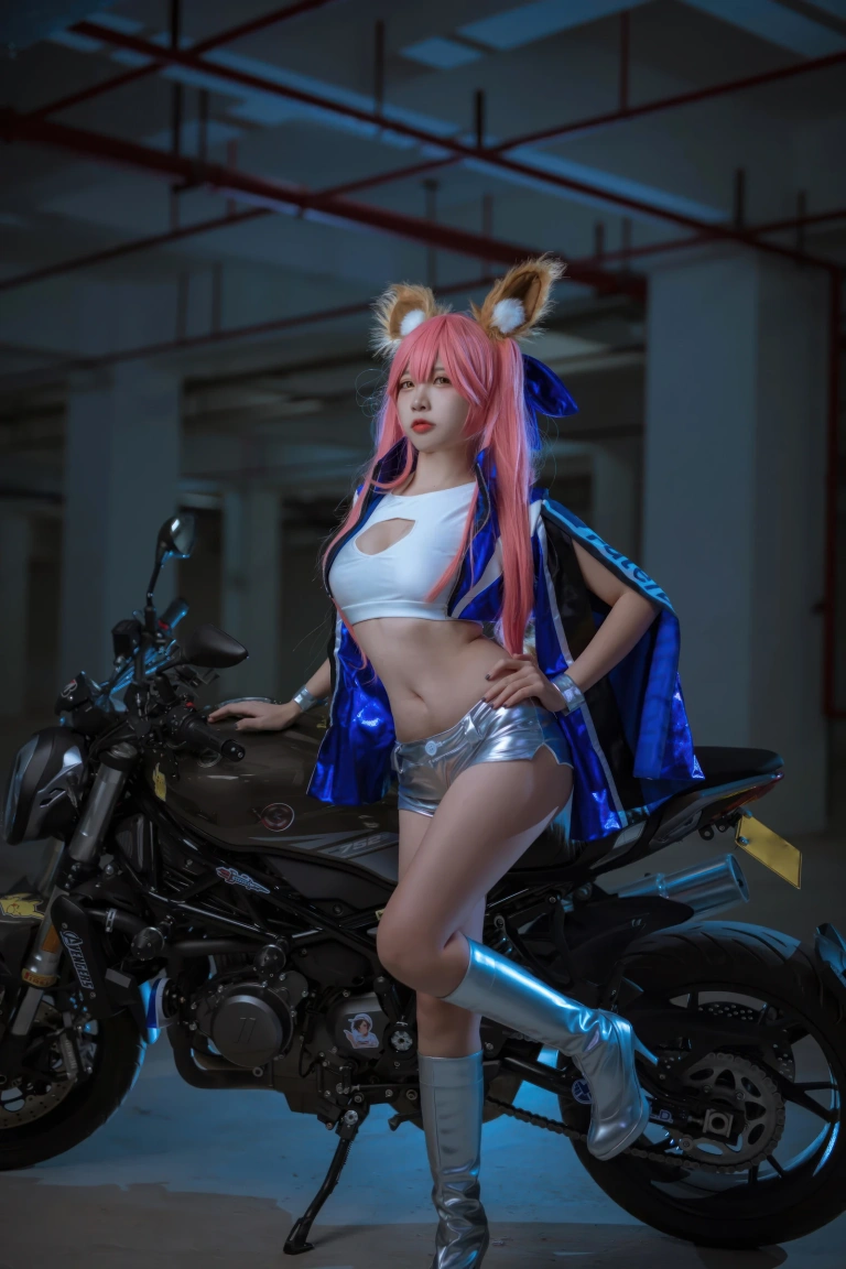 二佐Nisa《FGO 玉藻前赛车服》写真图集 30P｜在线预览与图包下载