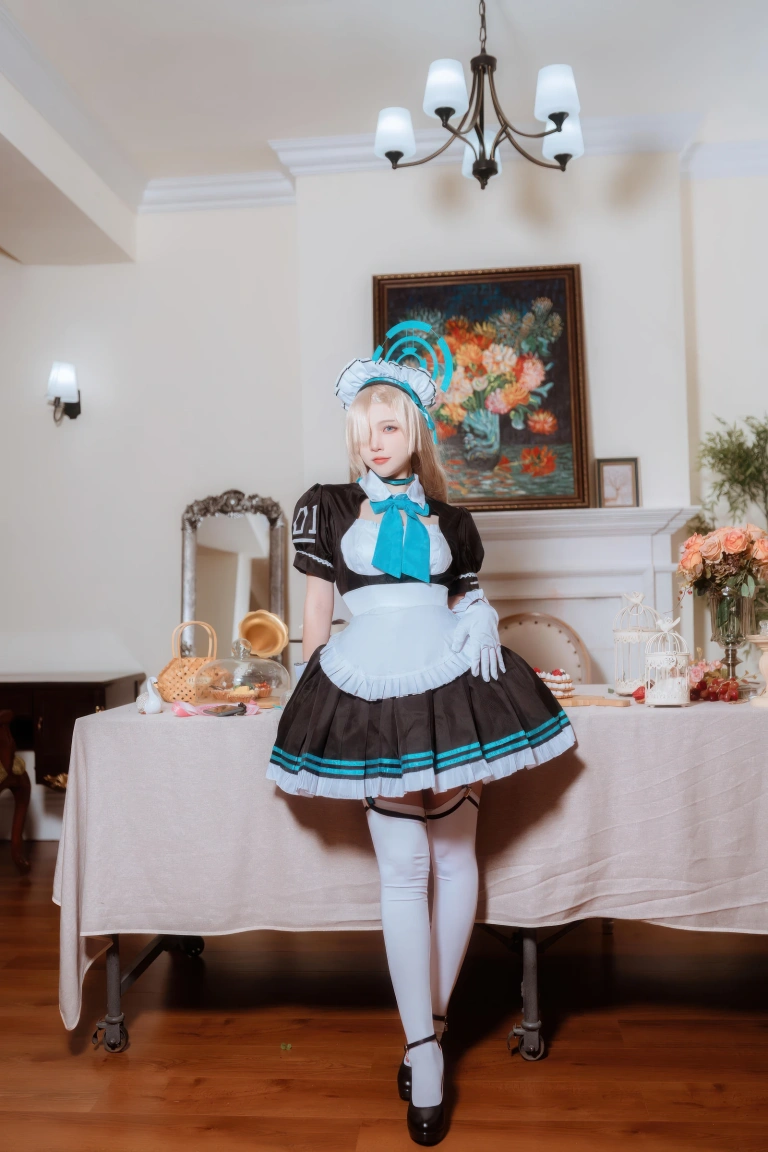 二佐Nisa《蔚蓝档案 明日奈女仆》写真图集 30P｜在线预览与图包下载