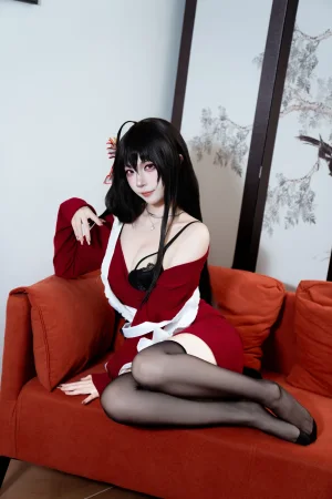 二佐Nisa《碧蓝航线 大凤 居家服》写真图集 31P｜在线预览与图包下载