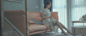 杏仁曲奇《我的表姐》写真图集 102P｜在线预览与图包下载
