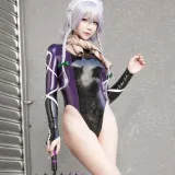 抱走莫子《胶衣》写真图集 11P｜在线预览与图包下载