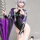 抱走莫子《胶衣》写真图集 11P｜在线预览与图包下载