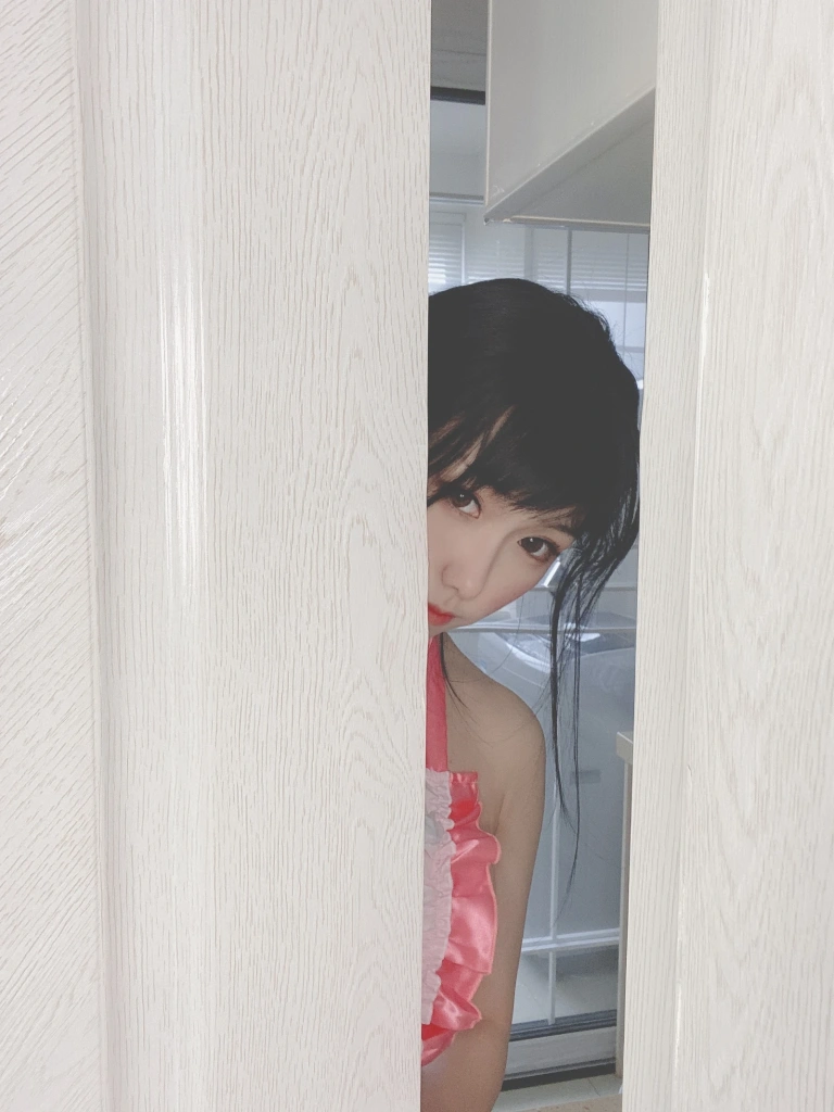 芋圆侑子《人妻围裙》写真图集 226P+5V｜在线预览与图包下载
