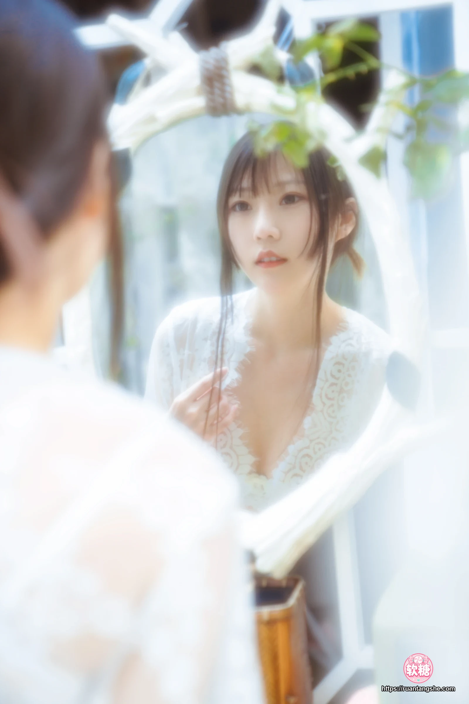 香草喵露露 香草喵露露 NO.001 - 玻璃房少女