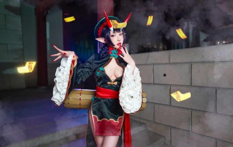 阿包也是兔娘《酒吞童子》写真图集 9P｜在线预览与图包下载