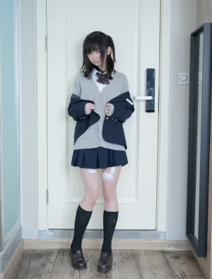 千澄《少女秩序 ACE.01 初公開JK》写真图集 68P｜在线预览与图包下载
