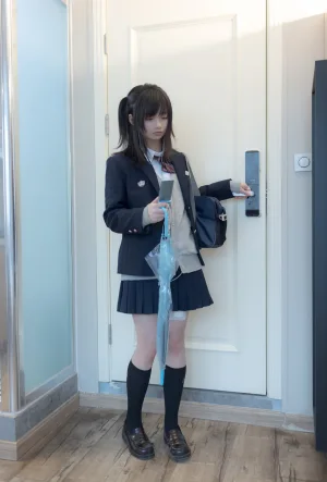 千澄《少女秩序 ACE.01 初公開JK》写真图集 68P｜在线预览与图包下载