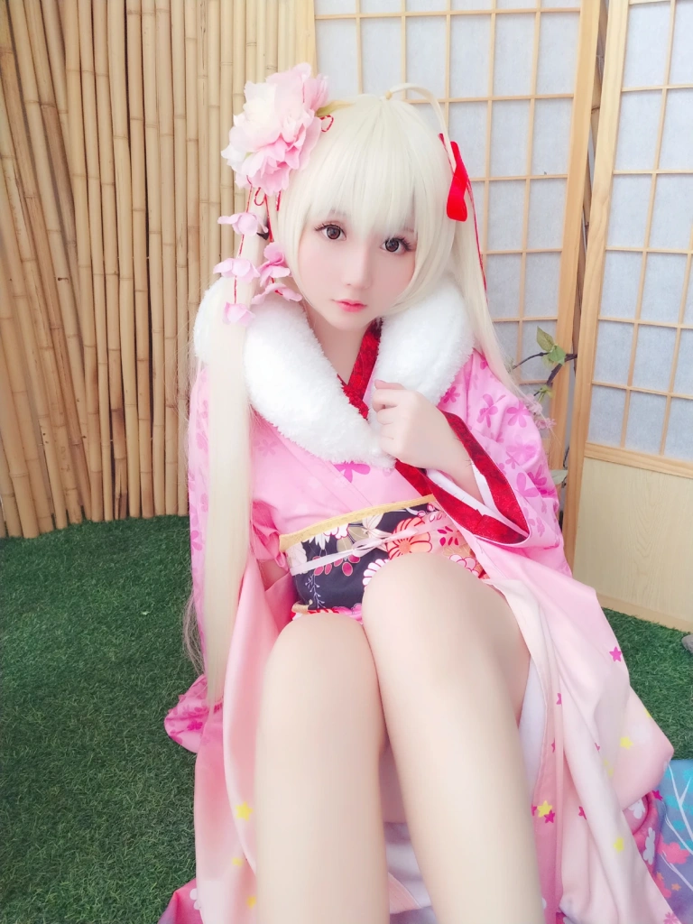 星之迟迟《VOL.1 粉红泡泡包》写真图集 57P｜在线预览与图包下载