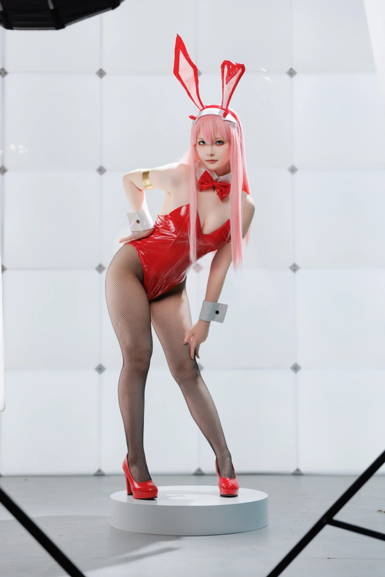 屿鱼《Zero Two》写真图集 39P｜在线预览与图包下载