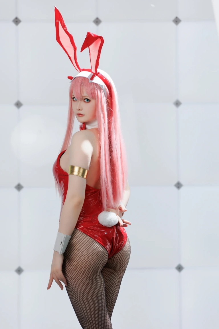 屿鱼《Zero Two》写真图集 39P｜在线预览与图包下载
