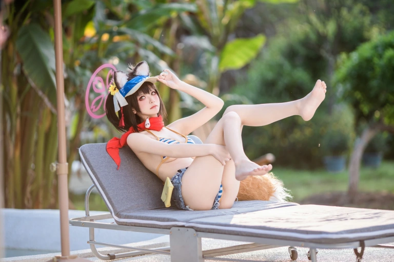 九柒喵《水忍忍》写真图集 18P｜在线预览与图包下载