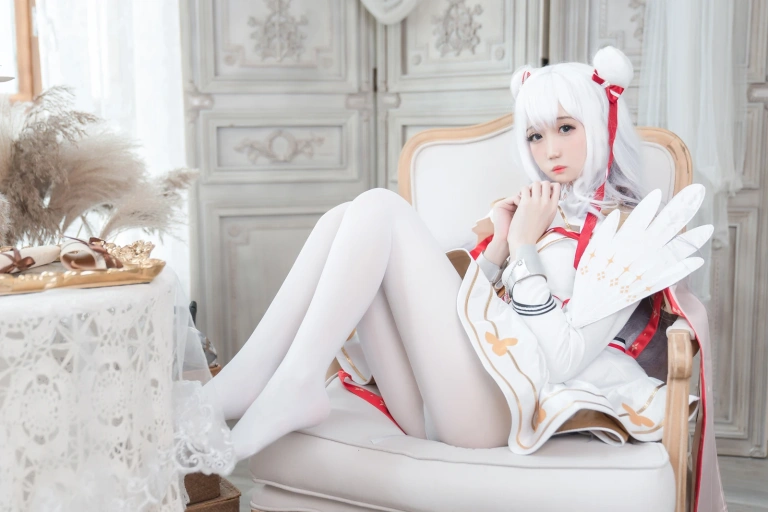 焖焖碳《恶毒》写真图集 22P｜在线预览与图包下载