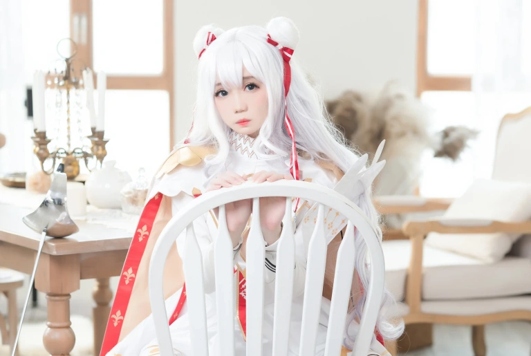 焖焖碳《恶毒》写真图集 22P｜在线预览与图包下载