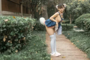 幼水铃衣《小猫猫》写真图集 25P｜在线预览与图包下载