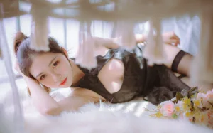 不呆猫《黑白旗袍双子（&抖娘）》写真图集 41P｜在线预览与图包下载