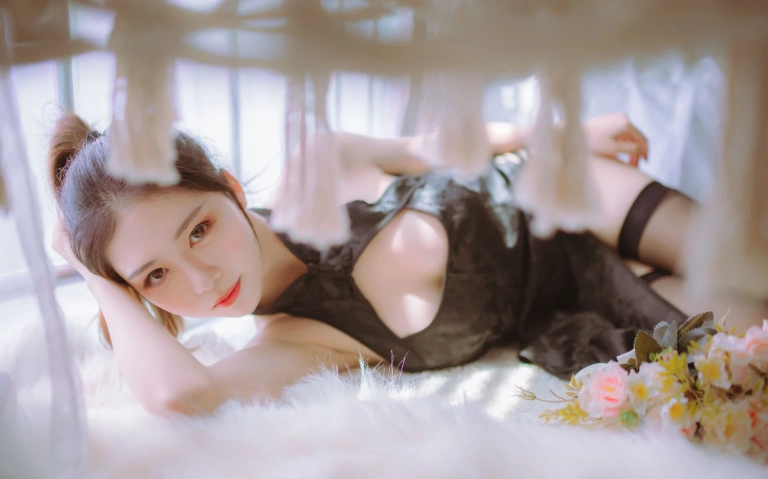 不呆猫《黑白旗袍双子（&抖娘）》写真图集 41P｜在线预览与图包下载