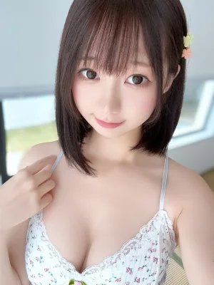 雫しずく《[Fantia] 2025年01月订阅》写真图集 391P｜在线预览与图包下载