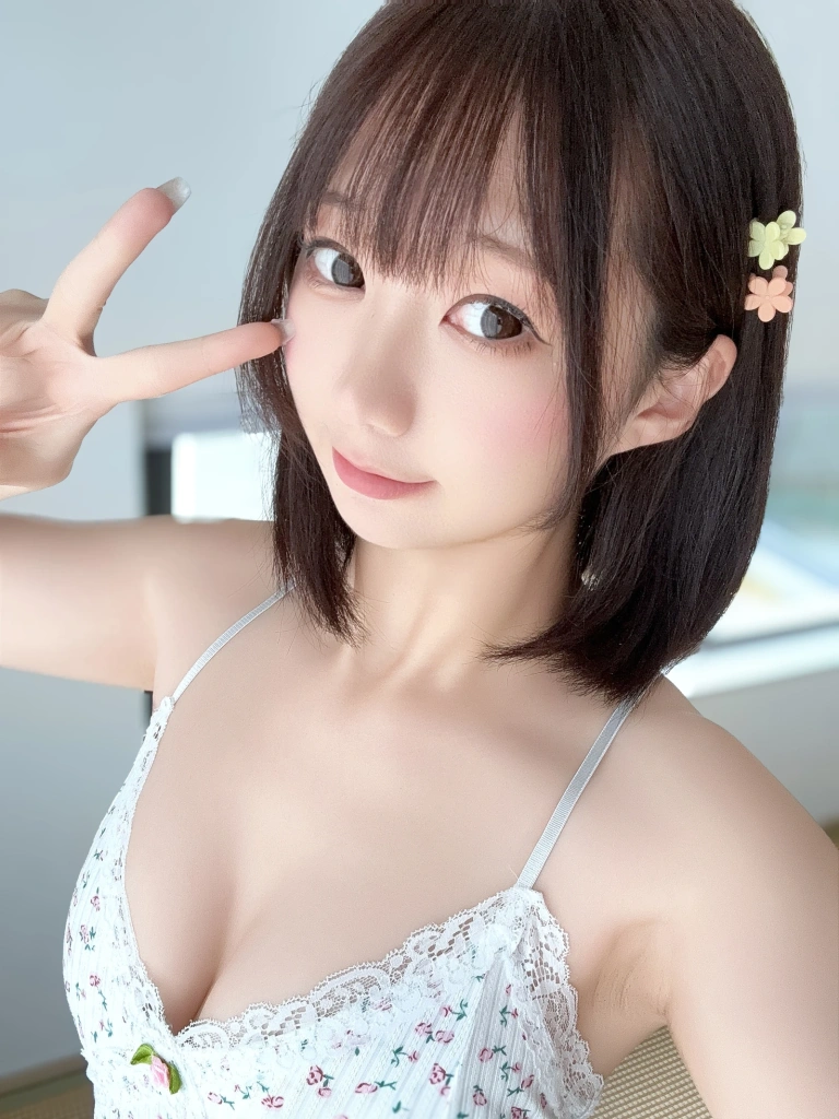 雫しずく《[Fantia] 2025年01月订阅》写真图集 391P｜在线预览与图包下载