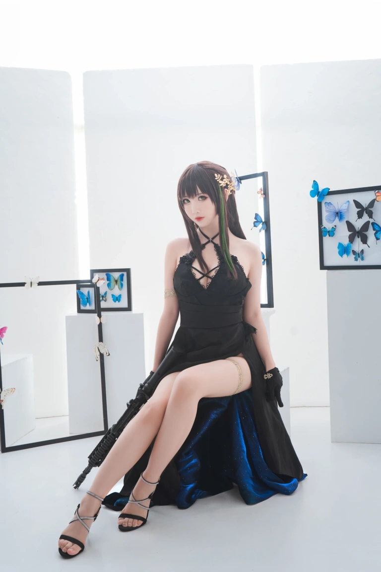 面饼仙儿《M4A1》写真图集 21P｜在线预览与图包下载