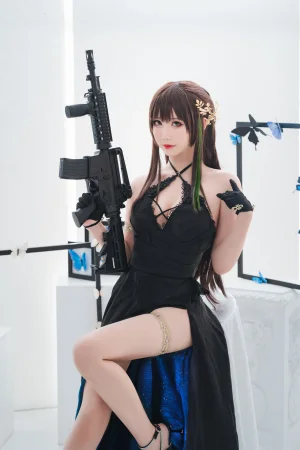 面饼仙儿《M4A1》写真图集 21P｜在线预览与图包下载