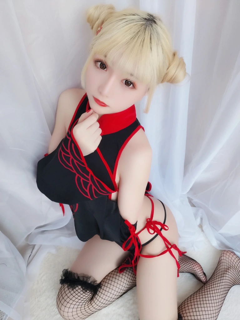 星之迟迟《VOL.2 幼齿僵尸包》写真图集 61P｜在线预览与图包下载