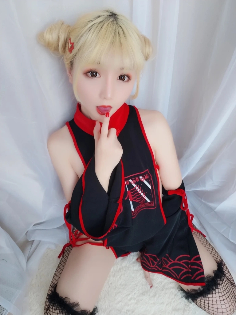 星之迟迟《VOL.2 幼齿僵尸包》写真图集 61P｜在线预览与图包下载