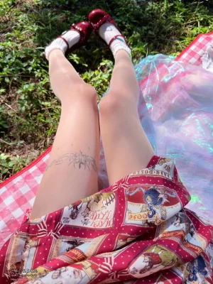 麻薯好吃《野餐篮の最后一层》写真图集 109P｜在线预览与图包下载