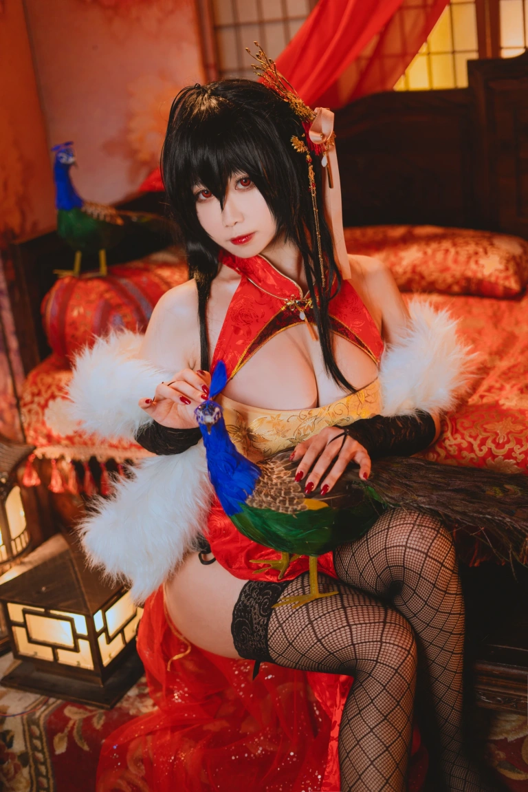 贞子蜜桃《大凤旗袍》写真图集 10P｜在线预览与图包下载