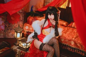 贞子蜜桃《大凤旗袍》写真图集 10P｜在线预览与图包下载