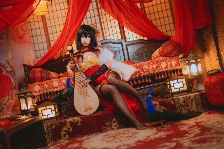 贞子蜜桃《大凤旗袍》写真图集 10P｜在线预览与图包下载