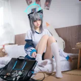 九柒喵《体操服白子》写真图集 17P｜在线预览与图包下载